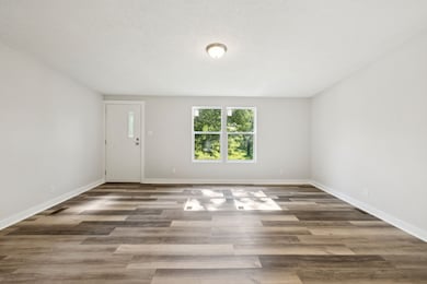 3117 Thompson Ln, Westmoreland, TN 37186 - photo 7