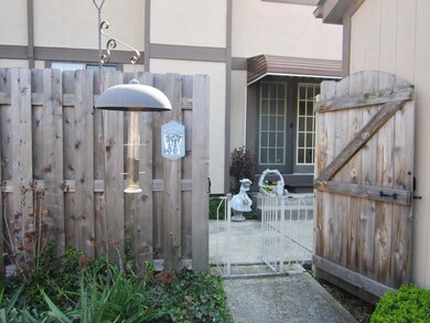 489 Durbin Rd unit 44B, Columbus, OH 43213 - photo 3