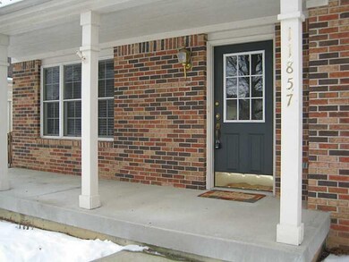 11857 Weathered Edge Dr, Fishers, IN 46037 - photo 2