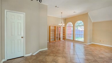 7502 Ashton Dr, Houston, TX 77095 - photo 5