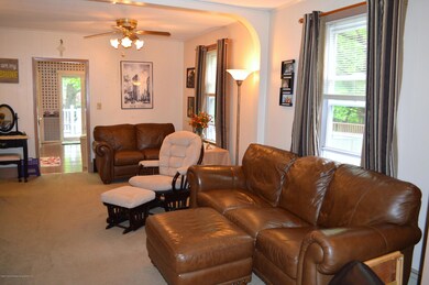 8 Dole St_Interior 4