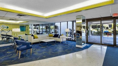 Hillcrest East No.23 unit 405, Hollywood, FL 33021 - photo 4