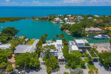 890 Harbor Dr, Key Biscayne, FL 33149 - photo 7