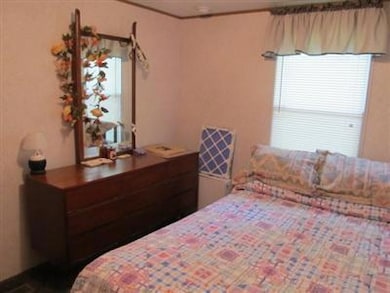 330 Walker Dr, Burnside, KY 42519 - photo 7