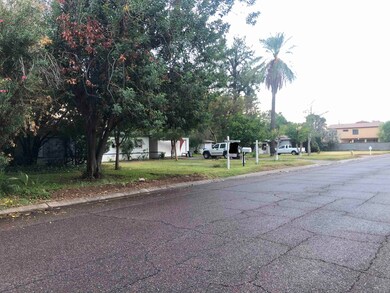 2225 N 38th Way 2