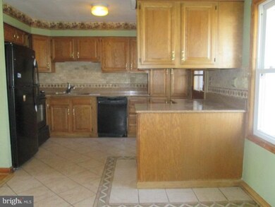 309 Birmingham Ct, Frederick, MD 21701 - photo 4