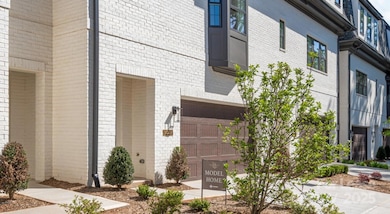 5505 Closeburn Rd unit The Barclay, Charlotte, NC 28210 - photo 2