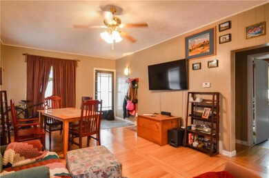 2213 2nd Ave, Whitehall, PA 18052 - photo 4