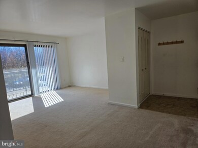 10629 Provincial Dr unit C, Manassas, VA 20109 - photo 4