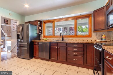 1104 Greenbriar Rd, Cherry Hill, NJ 08034 - photo 3