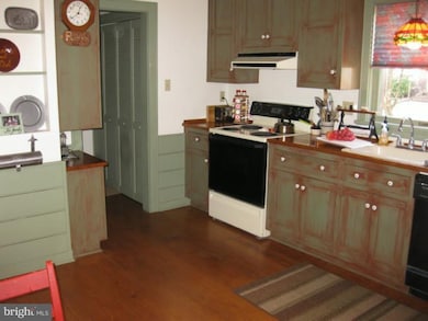 500 Tatem Ave, Collingswood, NJ 08108 - photo 4