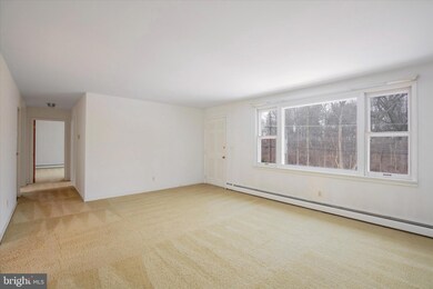 416 Pawlings Rd, Phoenixville, PA 19460 - photo 4