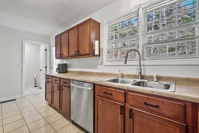 44 Pineridge Way, Middleboro, MA 02346 - photo 6