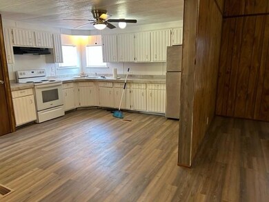 827 Quail Run, Cleburne, TX 76031 - photo 4