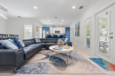 Decorator touches throughout