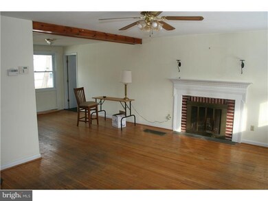 2 Greenbriar Ln, Newtown Square, PA 19073 - photo 3