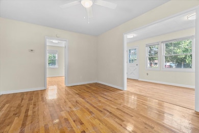 10101 Carpenter Rd, Flushing, MI 48433 - photo 3