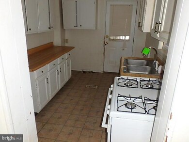 130 1/2 Elm St, Hagerstown, MD 21740 - photo 7