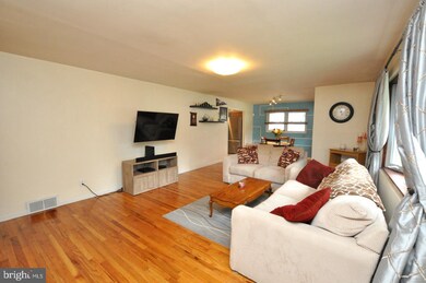 49 Delwood Rd, Cherry Hill, NJ 08002 - photo 3