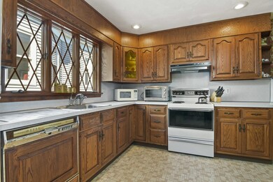 111 Locust St unit 3, Winthrop, MA 02152 - photo 5