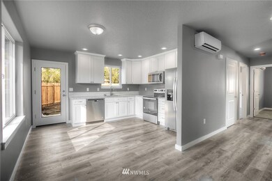 202 Oak St, Winlock, WA 98596 - photo 6