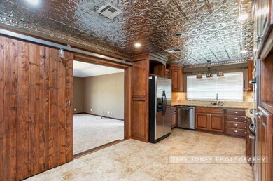 1101 E 7th St, Cushing, OK 74023 - photo 5