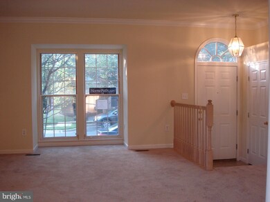 13018 Prairie Knoll Ct, Germantown, MD 20874 - photo 2