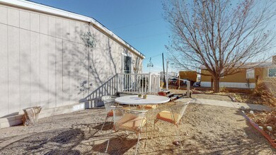 1012 19th St NW, Rio Rancho, NM 87144 - photo 4