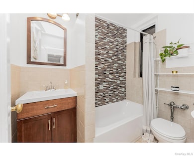 306 E Mosholu Pkwy S unit 1D, Bronx, NY 10458 - photo 3