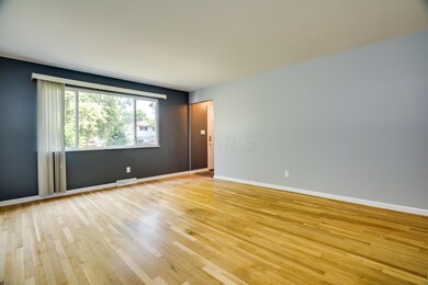 1177 Ironwood Dr, Columbus, OH 43229 - photo 2