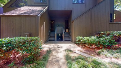 219 Litchfield Ln, Houston, TX 77024 - photo 6