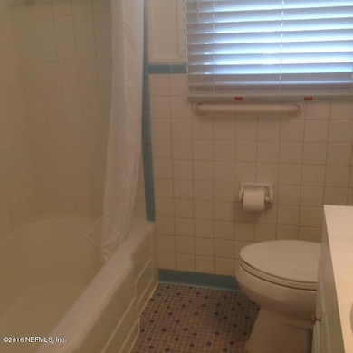 5050 Birkenhead Rd, Jacksonville, FL 32210 - photo 4