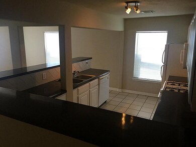1418 Fairbanks St, Houston, TX 77009 - photo 6