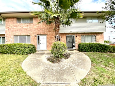 103 W Silver Sands Dr, San Antonio, TX 78216 - photo 2