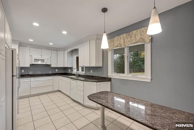 14 Longview Dr, Towaco, NJ 07082 - photo 7