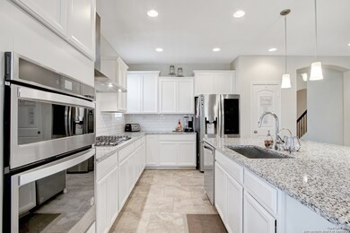 12123 Coyote Ranch, San Antonio, TX 78254 - photo 5