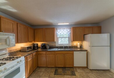 2 Pinehurst Ave, Nashua, NH 03062 - photo 7