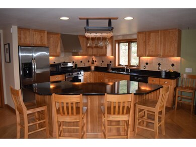 1172 Johnnie Brook Rd, Richmond, VT 05477 - photo 3