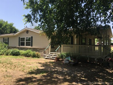 5950 Jones Rd, Okmulgee, OK 74447 - photo 4