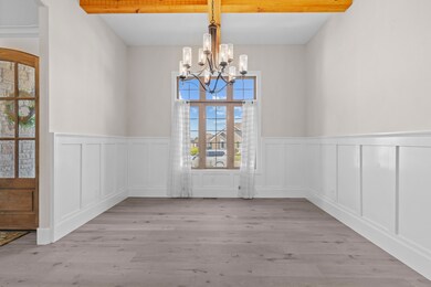 886 E Emerald Terrace-2