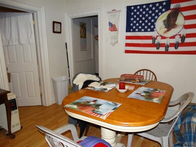 215 9th St, Troy, NY 12180 - photo 5