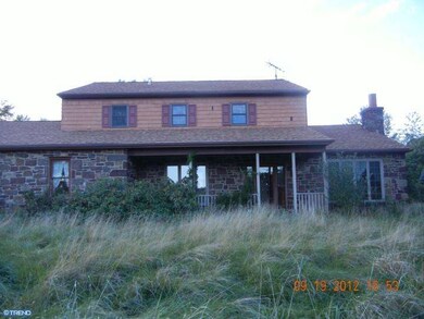 2154 Bedminster Rd, Perkasie, PA 18944 - photo 2