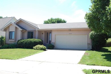 12659 Meredith Ave, Omaha, NE 68164 - photo 2