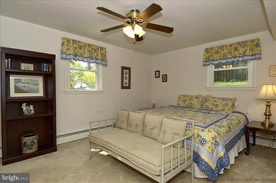1205 Ednor Rd, Silver Spring, MD 20905 - photo 4