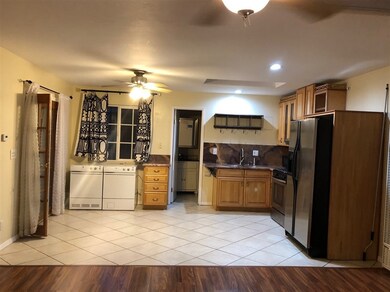 3890 Margaret Way unit 1/2, Carlsbad, CA 92008 - photo 5