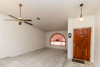 2401_N_Palomino_Dr_AZ-4