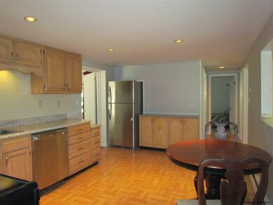 3 Adams Ave, Rensselaer, NY 12144 - photo 4