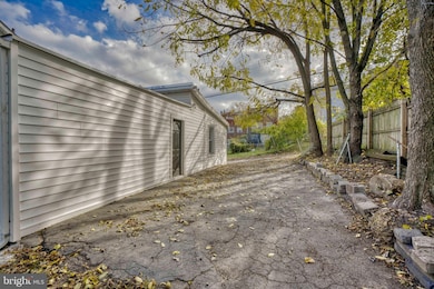 1517 Locust St, Curtis Bay, MD 21226 - photo 7