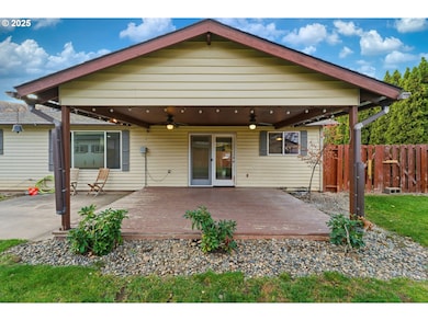 303 Dehaven St, Milton Freewater, OR 97862 - photo 7