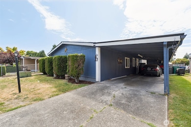 725 37th St SE unit 36, Auburn, WA 98002 - photo 2